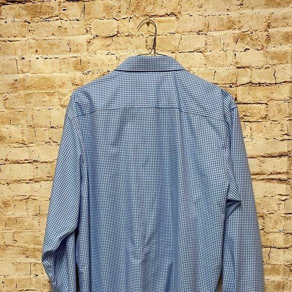 Men’s Kenneth Cole Long Sleeve Button Down - Picture 2 of 3